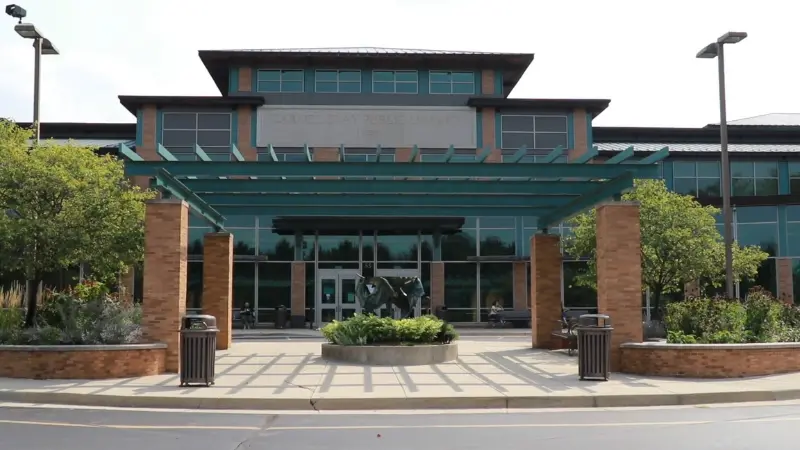 Front view of Carmel Clay Public Library